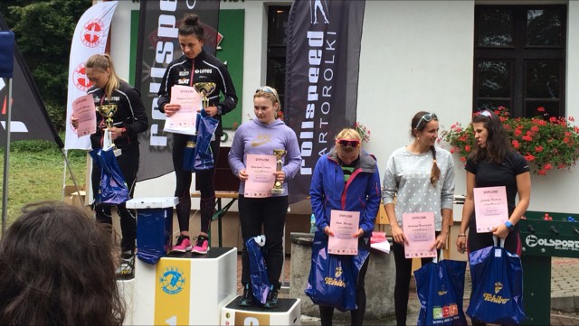 images/rok_2016/Bystra_2016_podium_seniorki.jpg bystra